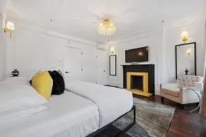 Stylish Group Retreat –Sleeps 16 - Image 5