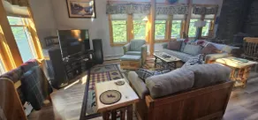Woods All Around-Full ATV*Hot Tub*Lake Access*A/C - Image 2