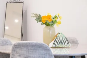 @CBR CBD: Stylish 2BR Parkside Retreat w 2 parking - Image 4