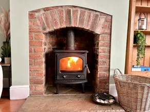 6 Guests - 3 Bed House in Chester-le-Street - Image 2