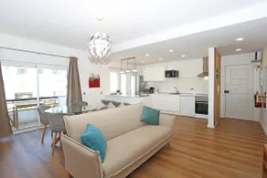 B61 - Carnation Sun Apartment in Lagos - Image 2