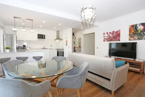 B61 - Carnation Sun Apartment in Lagos - Image 5