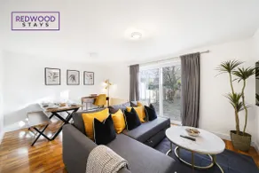 Cozy Family Home | Pet-Friendly, Parking & Netflix - Image 3