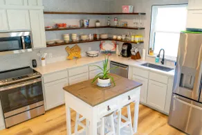 3BR Saint Jo Getaway | BBQ, Fire Pit + Comfort - Image 4