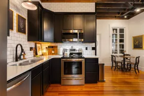 1BR Downtown, Close to Cincinnati Stadiums & Bars - Image 2