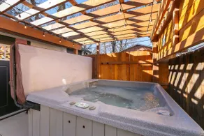 Old Town Retreat w/ Hot Tub – Steps from CSU! - Image 5