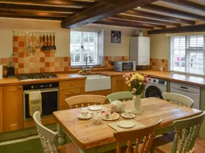 Rose Cottage - Image 3