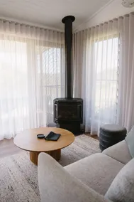 Sēlah Hillside Cabin 2 (pet friendly) - Image 4