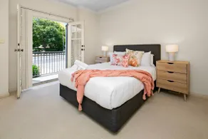 Beaumont Bliss: 4BR 2 5BA Family Retreat - Image 2