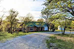 Treehouse Hideaway - Your Home Away from Home - Image 2