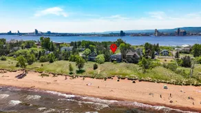 North Coast Escape w/ Hot Tub, Heirloom Vacations - Image 3