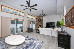 Wadsworth Townhome 3 bed 2.5 bath - Image 5