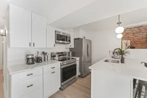 Gorgeous renovation 2BR/2BA with AC/TV/Internet - Image 4