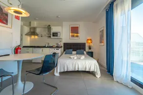Loft with terrace C/Santiago 11, downtown Valladolid - Image 3