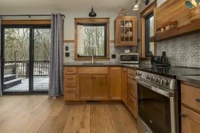 Wooded Cabin · Hot Tub, Firepit & Giant City - Image 2