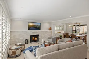 Gone Coastal 3BR 3BA all En Suite / Walk to Beach - Image 5
