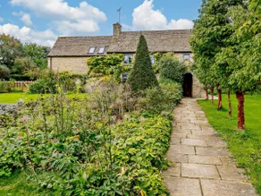 6 Bed in Lechlade oc-93251 - Image 3