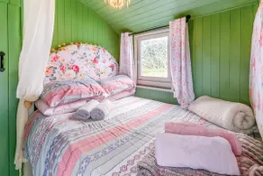 1 Bed in Launceston (oc-91964) - Image 5