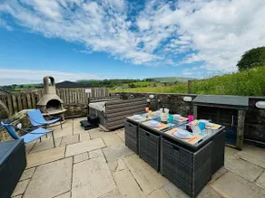 3 Bed in Ingleton 93212 - Image 2