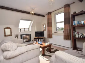 2 bed in Appledore 80567 - Image 3