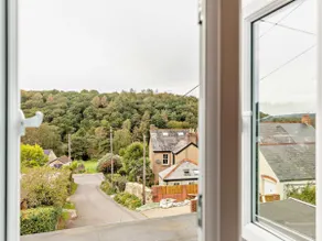2 Bed in Cinderford oc-93455 - Image 5