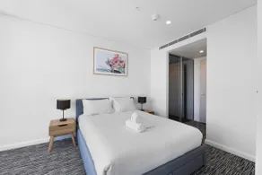Luxe Oceanfront 1-Bed High Rise with Pool  Gym - Image 4