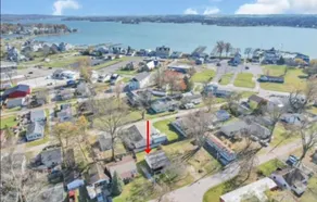 Homesmith Cottage|Hot Tub| Walk to Buckeye Lake - Image 3