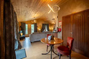 Palomino Lodge - Still Rabbit - Hot Tub - Yorkshire - Image 4