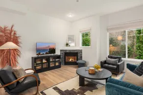 Modern Urban Luxury Escape - Unit 2 - Image 2