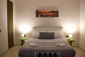 Independent accommodation with terrace and parking - Image 4