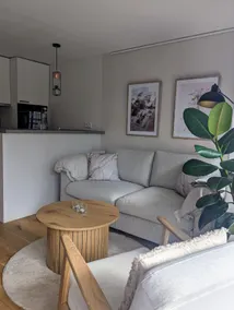 Apartment by the city wall II - Image 4