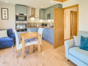 Host & Stay - Cobnut Barn - Image 2