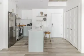 Near Old Quebec, parking/pool included - Image 3