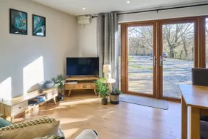 Host & Stay - Willow Barn - Image 3