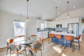 Spacious Wildwood Condo: Walk to Beach! - Image 2