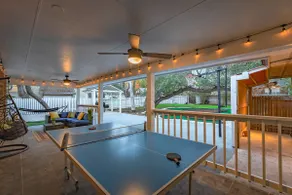 Play Paradise | Minigolf, Basketball & Gameroom - Image 2