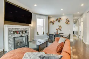 Spacious Condo w/ Deck ~ 3 Mi to Downtown Chicago! - Image 2