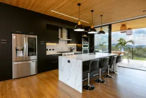 Legacy Colombia Lakefront Wellness Boutique Resort - Image 3