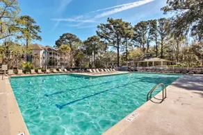 Hilton Head Island Gem, Walk to Folly Field Beach! - Image 3