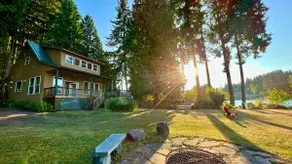 ~Lakeside Retreat~35 mi to Mt. Rainier! - Image 2