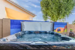 Oasis w Heated Pool & Hot Tub | Grill | King Beds - Image 5