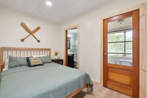 Squam Lake 3 bed 3 bath rental (Suite #7) - Image 5
