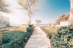 Beachside Paradise: Casa del Enact LN5 - Image 3