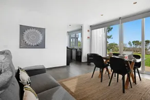 Casa di vacanza \"Rocha do Mar 1\" con vista mare, piscina in comune e Wi-Fi - Image 4