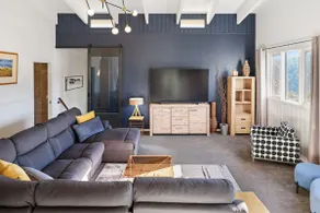 Luxury 5BR Mountain Home - Mt Buller Views - Image 3