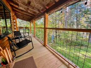 5R Cozy log chalet in fantastic location. Ski, snowshoe, fish, explore! AC, pet friendly! - Image 2