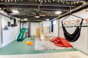Family retreat | scenic views | indoor playground - Image 3