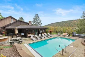 Private Cabin Retreat- Hot Tub | Pool | Game Room - Image 5