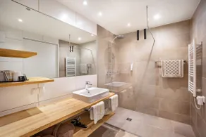 Stoana Apt 1-2 - Image 4