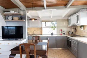 Sunny Loft with a Panoramic View - Image 3